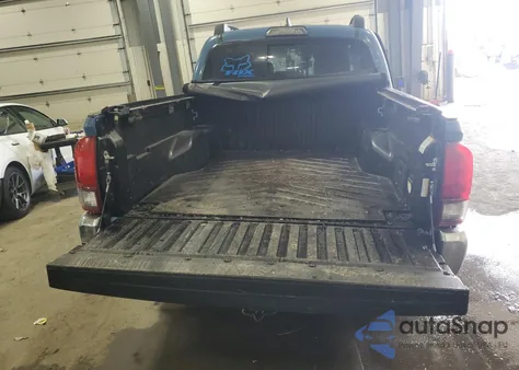 2019 Toyota Tacoma Double Cab z USA, uszkodzony, nr VIN 3TMCZ5AN0KM206008